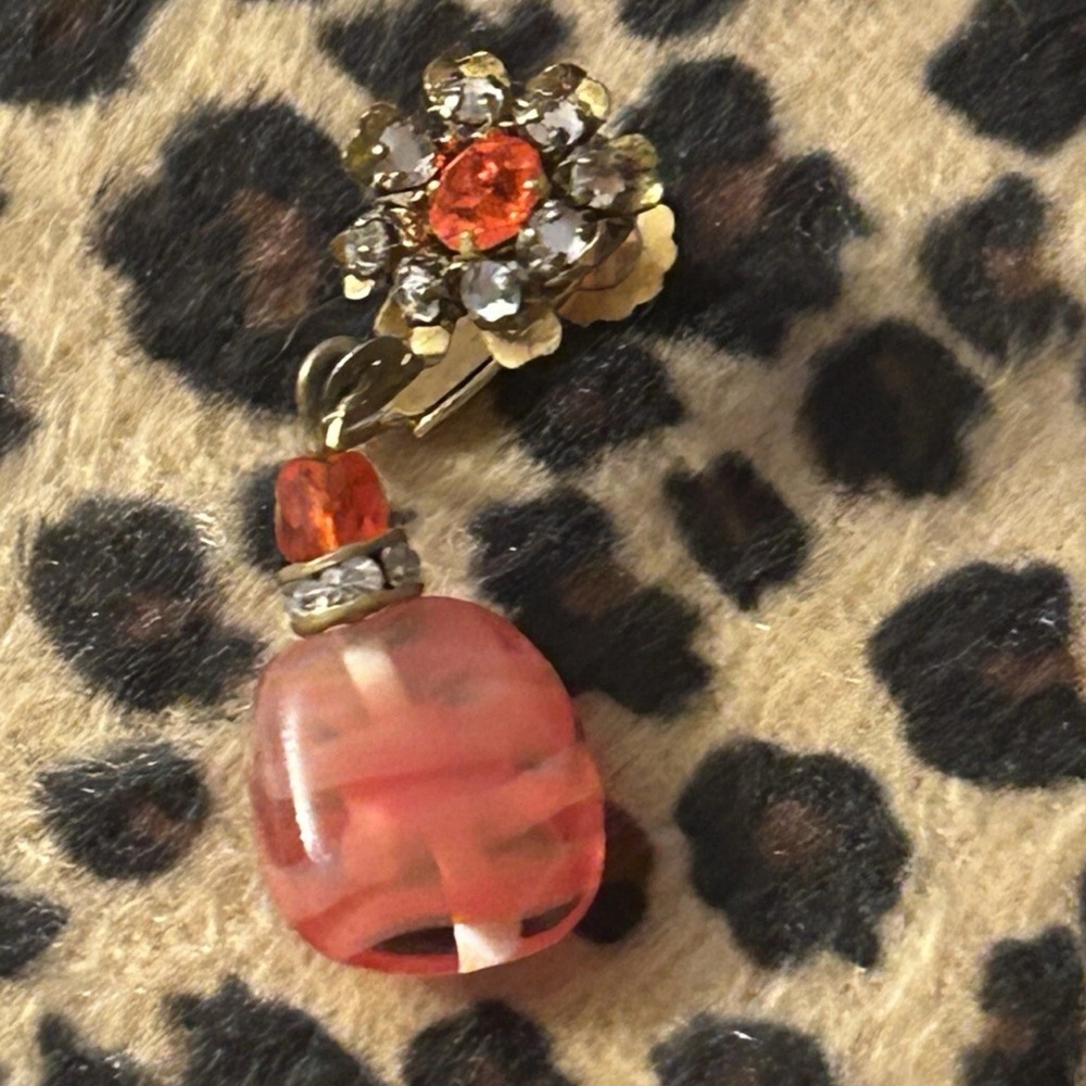 Vintage Miriam Haskell Red Glass Crystal  Dangle Clip On Flower ONE EARRING